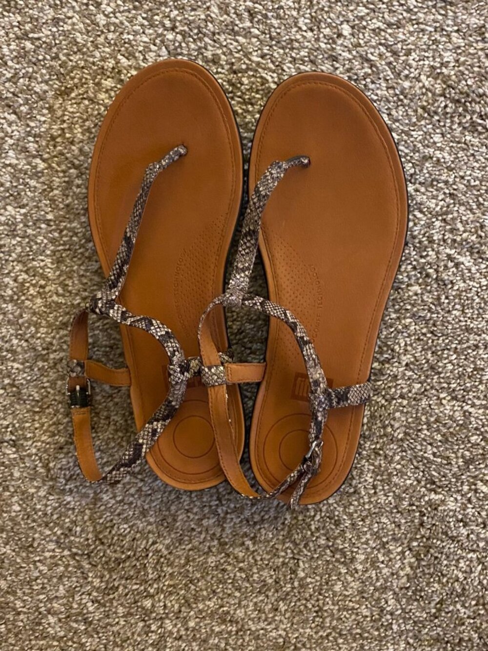 Fitflop Tia Toe Thong Sandal Women's Size 9